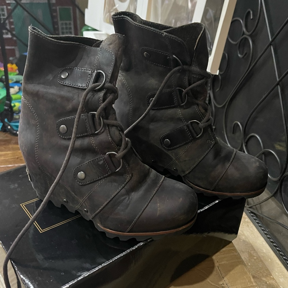 Sorel Women Boots